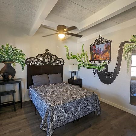 Riverboat Inn & Suites マディソン エクステリア 写真
